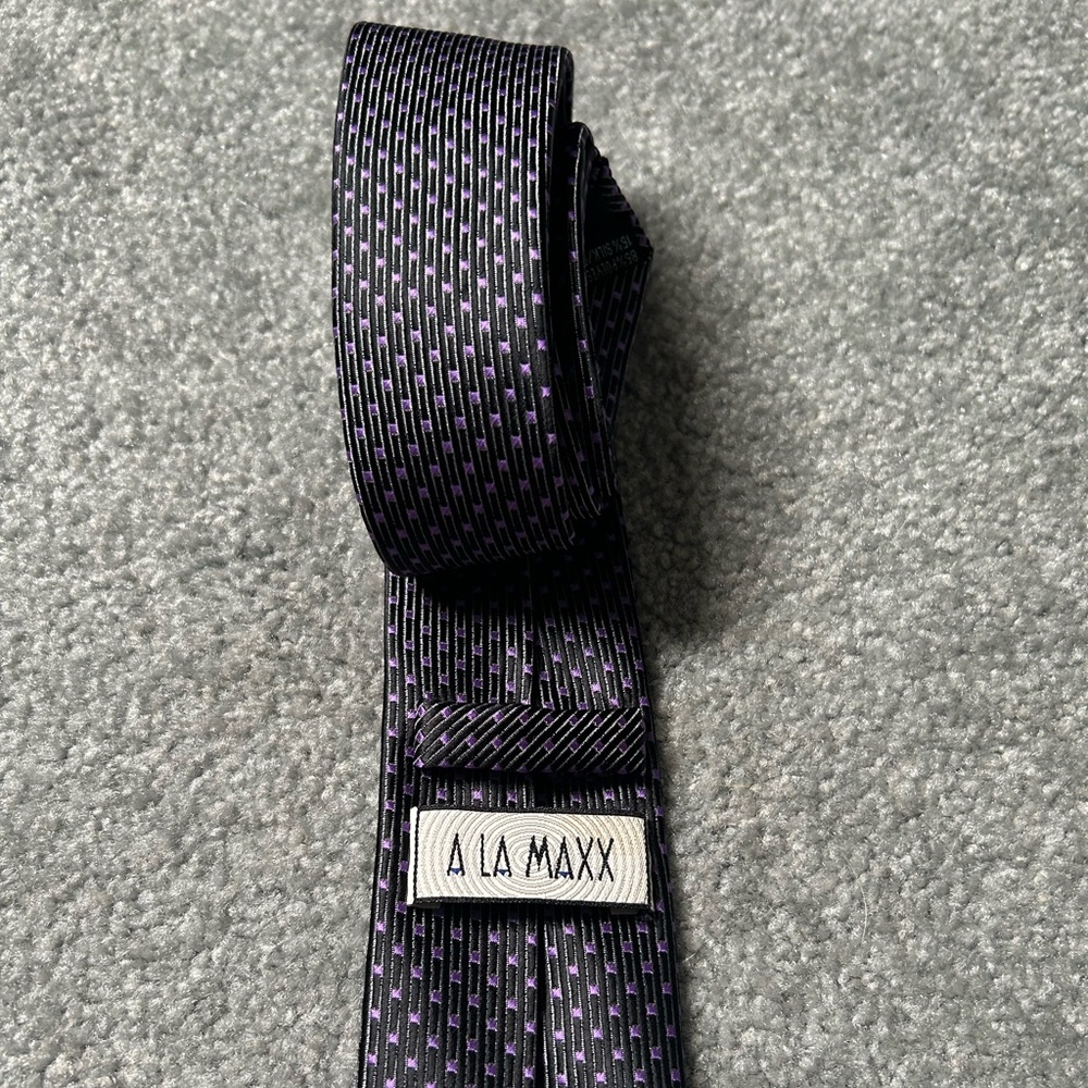 Men's Purple Dress Shirt and tie set - Picture 8 of 8